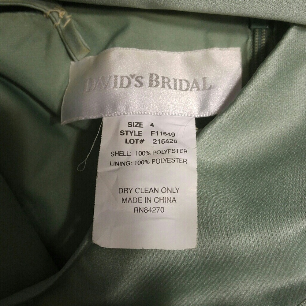 Peridot David's Bridal F11649 Bridesmaid's Dress - Picture 4 of 6